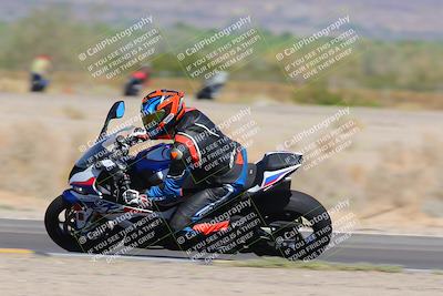 media/Oct-09-2022-SoCal Trackdays (Sun) [[95640aeeb6]]/Turn 15 Inside Distant Pans (1145am)/